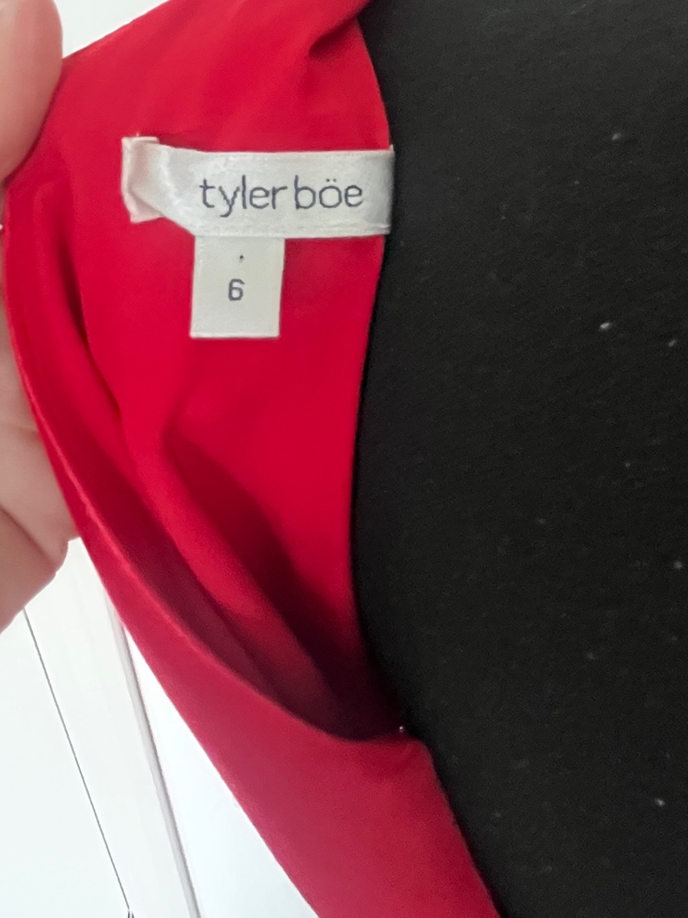 Tyler Böe Red Silk Blend Cocktail Dress – Size 6 – Classic Elegant Sheath - Picture 5 of 6